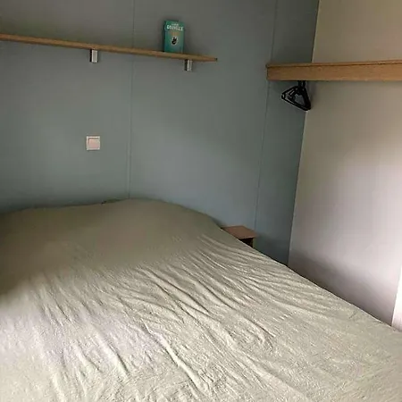 Mobil-home 4 Places Climatise Dans 4* *
