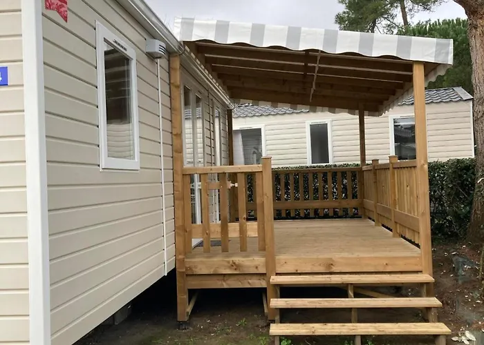 Mobil-home 4 Places Climatise Dans 4* Holiday park La Tremblade